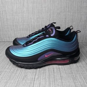 Nike Women's Black and Teal Athletic Shoes